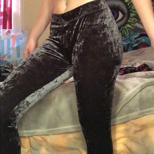 American Eagle Velvet Leggings